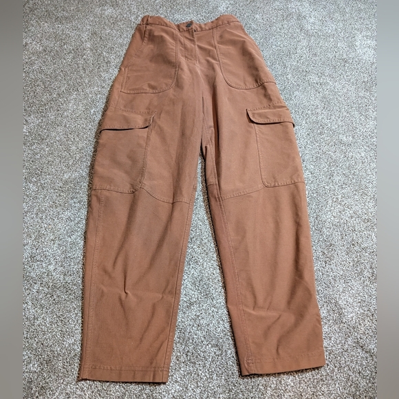 lululemon athletica Utilitech Tan Cargo Pants Women's 25